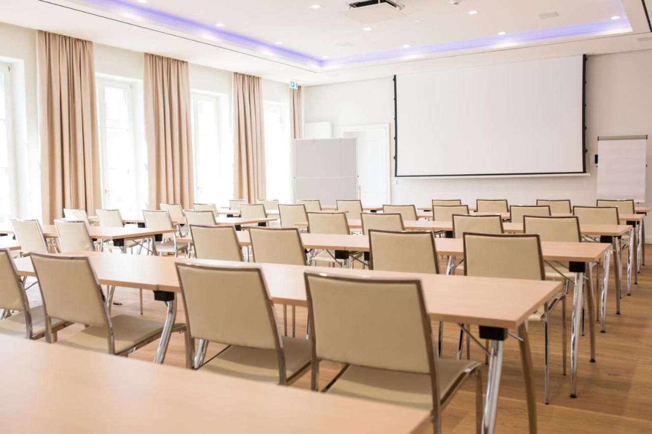 Hotel Schloss Leitheim Ngoại thất bức ảnh