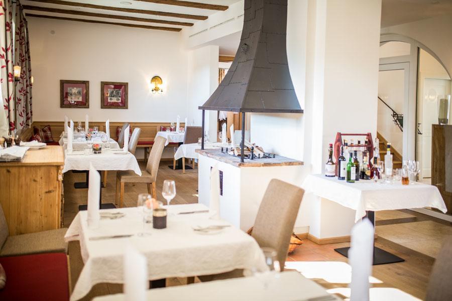 Hotel Schloss Leitheim Ngoại thất bức ảnh