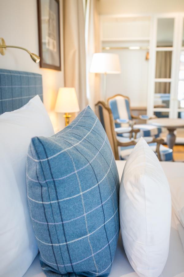 Hotel Schloss Leitheim Ngoại thất bức ảnh