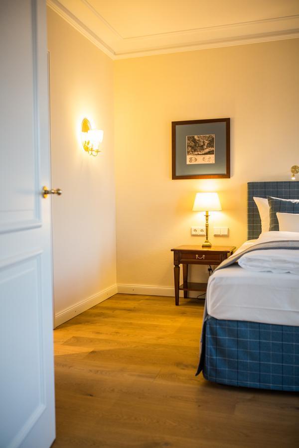 Hotel Schloss Leitheim Ngoại thất bức ảnh